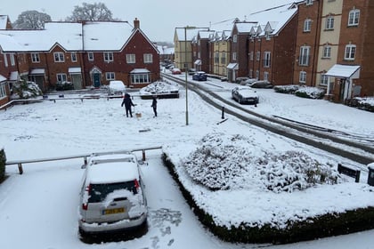 Snow causes disruption and chaos across Surrey and Hampshire