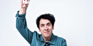 Award winning comedy magician Pete Firman coming to Farnham Maltings