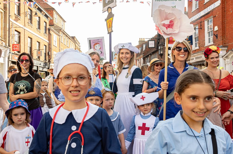 Wise & Co Trophy winners St Peter’s CE Primary School at Farnham Carnival 2023