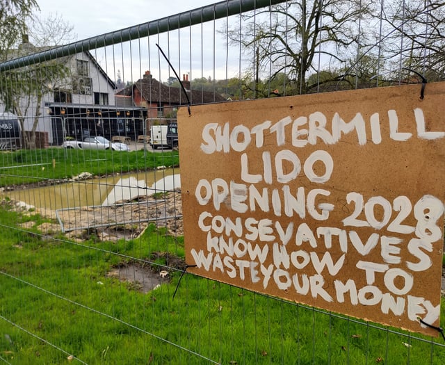 Haslemere's £140,000  'lido' is flush with rave reviews