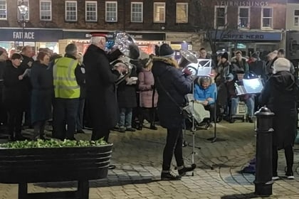 Annual Carols in the Square draws big crowd to Petersfield town centre