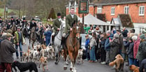 WATCH: Big crowds gather in Meon Valley village for Boxing Day hunt