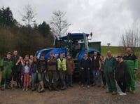 Petersfield Young Farmers Club taking orders for annual dung run