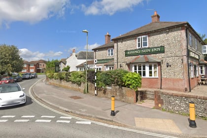 Man hospitalised after vicious attack at Clanfield pub