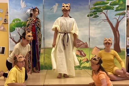 Selborne pupils feel the love with Lion King curtain closer