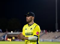 Hampshire batter Weatherley signs new contract