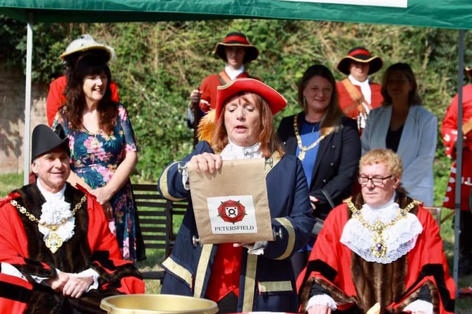 Petersfield town crier Portsmouth peace Gosport