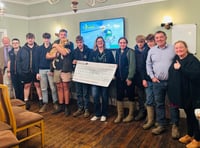 Petersfield farmers spread the joy with £1,700 'dung' donation