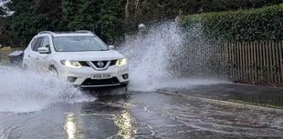 VIDEO: Pipe blockage causes flooding in Hampshire village