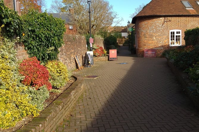 Folly Lane, Petersfield, East Hampshire